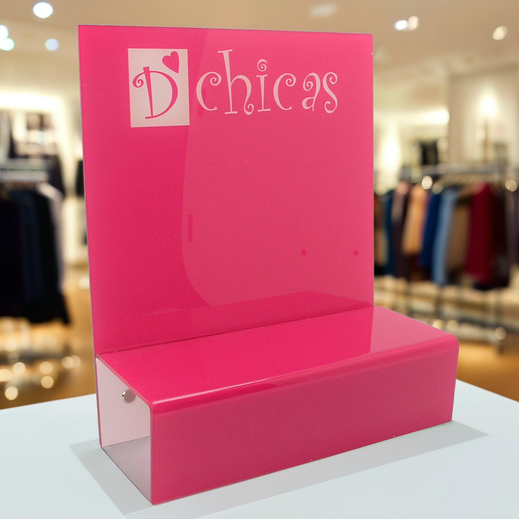 Display de metacrilato en una boutique