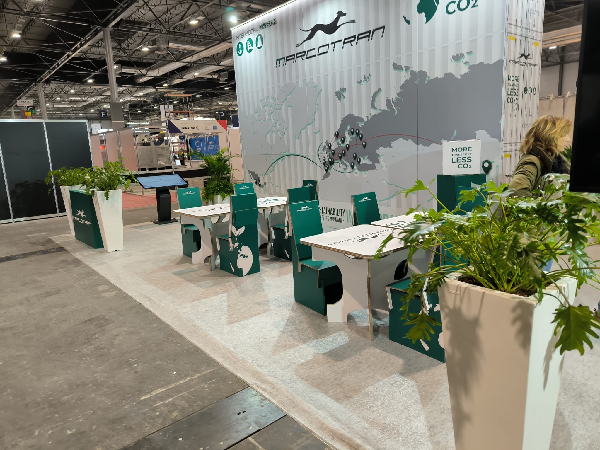 Muebles de cartón laminado del stand de Marcotran